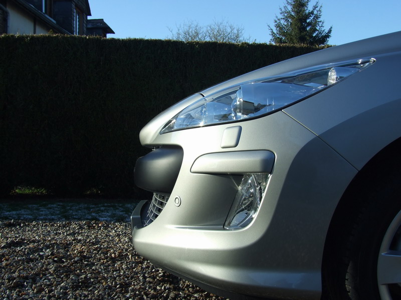 http://www.forum-peugeot.com/Forum/mesimages/20489/308 de Guillj-08.jpg